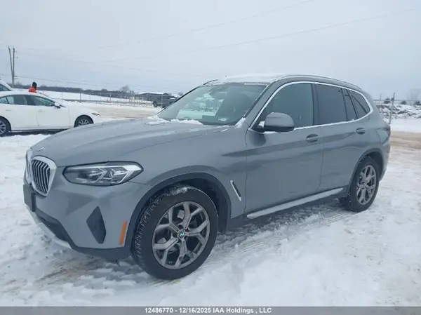 5UX53DP09R9X07776 2024 BMW X3 - Image 2
