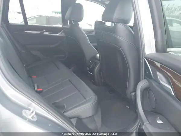 5UX53DP09R9X07776 2024 BMW X3 - Image 8