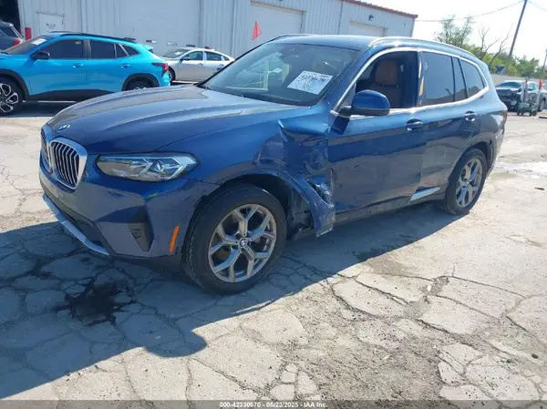 5UX53DP0XN9J54310 2022 BMW X3 - Image 2
