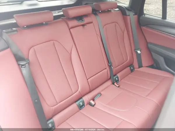 5UX53DP0XN9K26316 2022 BMW X3 - Image 8