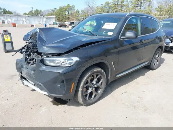 5UX53DP0XN9K40748 2022 BMW X3 - Image 2