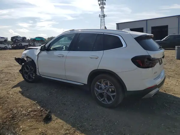 5UX53DP0XN9K52527 2022 BMW X3 - Image 2