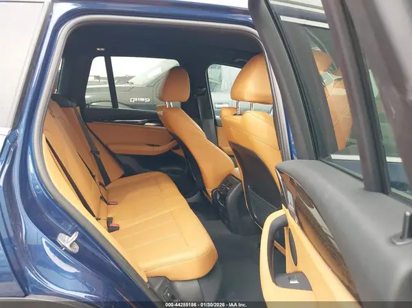 5UX53DP0XN9L45810 2022 BMW X3 - Image 8