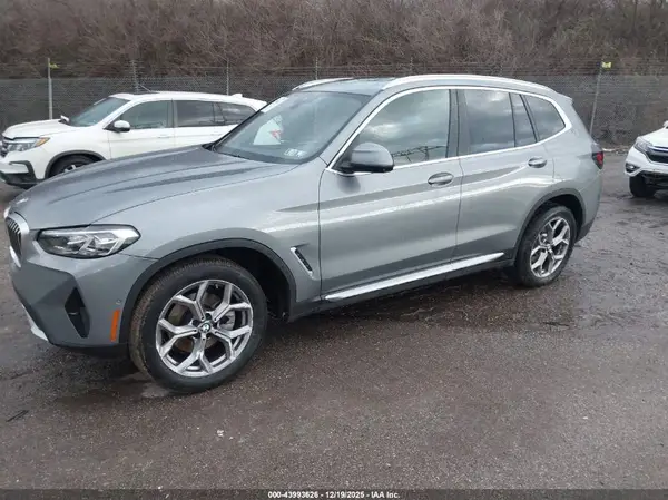 5UX53DP0XP9N86768 2023 BMW X3 - Image 2