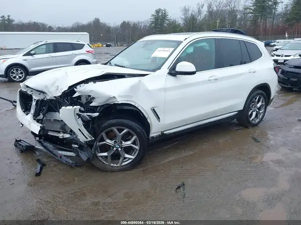 5UX53DP0XR9U11620 2024 BMW X3 - Image 2
