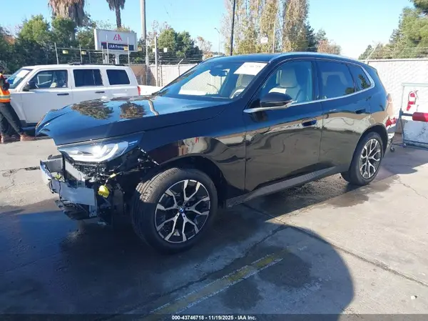 5UX53GP00T9172135 2026 BMW X3 - Image 2
