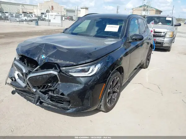 5UX53GP01S9Z42504 2025 BMW X3 - Image 2