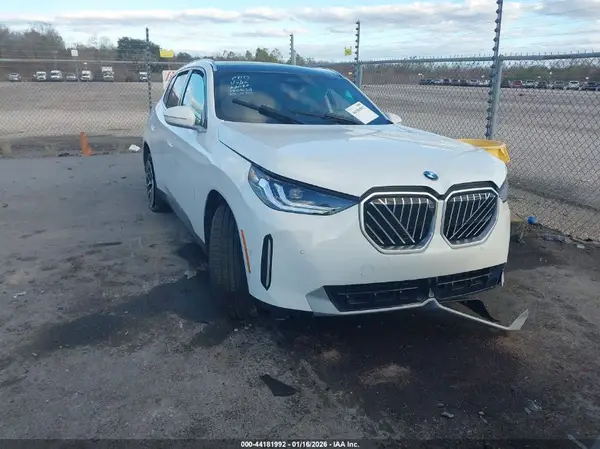 5UX53GP01T9190420 2026 BMW X3 - Image 1