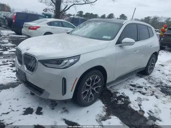 5UX53GP02S9Z98371 2025 BMW X3 - Image 2
