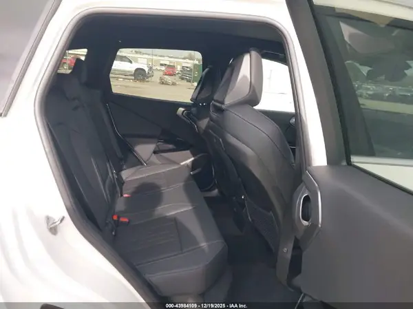 5UX53GP02T9262791 2026 BMW X3 - Image 8