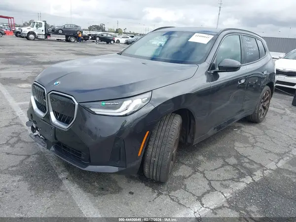 5UX53GP03S9043546 2025 BMW X3 - Image 2