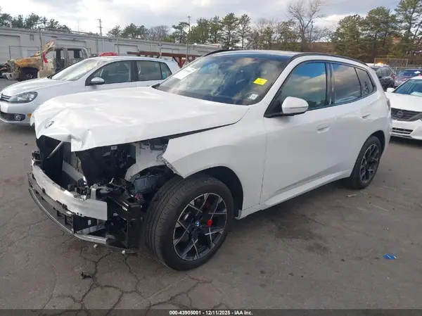 5UX53GP04S9Y74280 2025 BMW X3 - Image 2