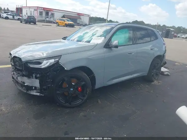 5UX53GP04T9141695 2026 BMW X3 - Image 2
