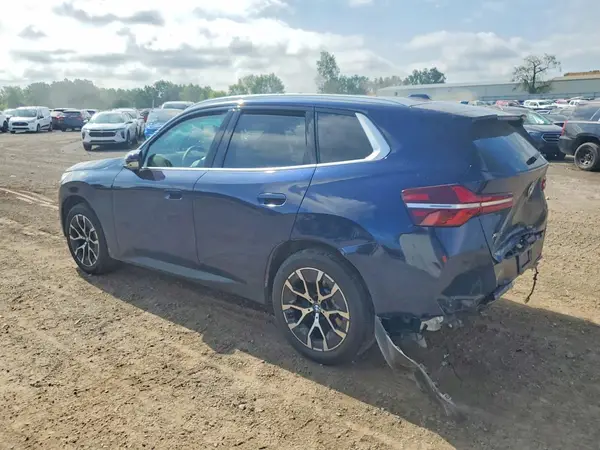 5UX53GP04T9199323 2026 BMW X3 - Image 2