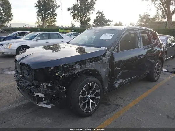 5UX53GP05S9049462 2025 BMW X3 - Image 2