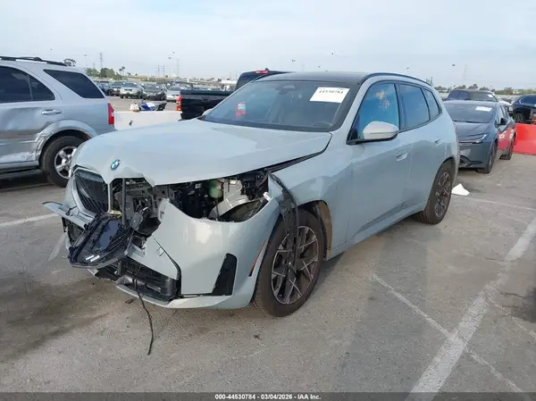 5UX53GP05S9099245 2025 BMW X3 - Image 2