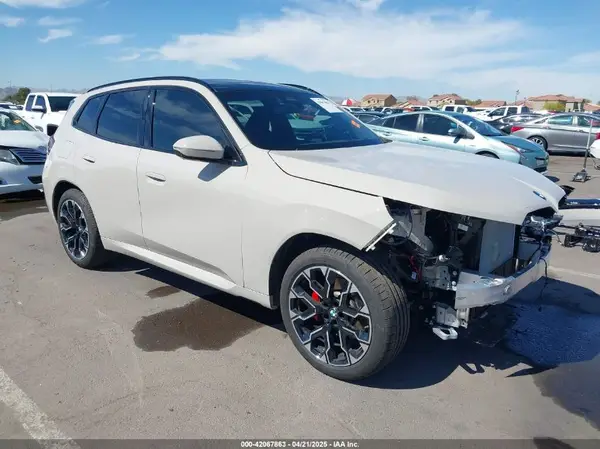 5UX53GP05S9Z07061 2025 BMW X3 - Image 1