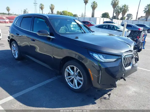 5UX53GP05S9Z45003 2025 BMW X3 - Image 1
