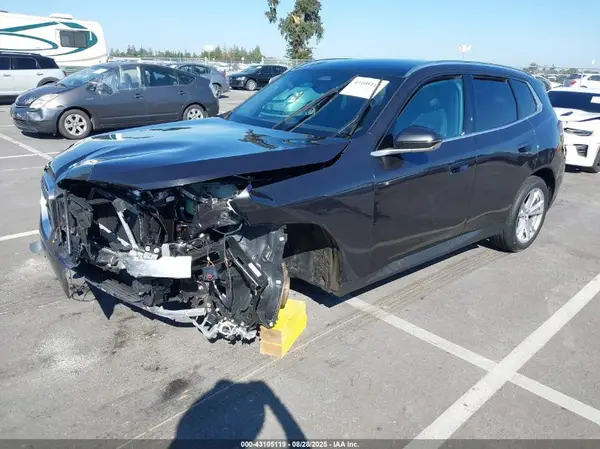 5UX53GP05S9Z45003 2025 BMW X3 - Image 2