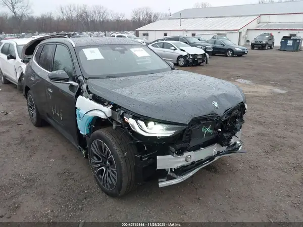 5UX53GP05T9174740 2026 BMW X3 - Image 1