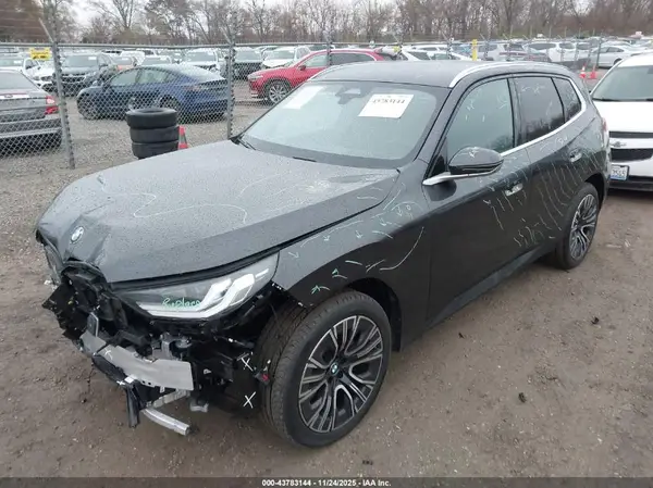 5UX53GP05T9174740 2026 BMW X3 - Image 2