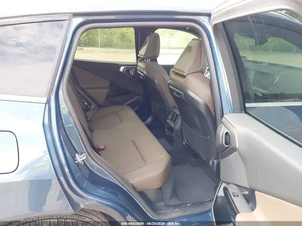5UX53GP05T9444520 2026 BMW X3 - Image 8