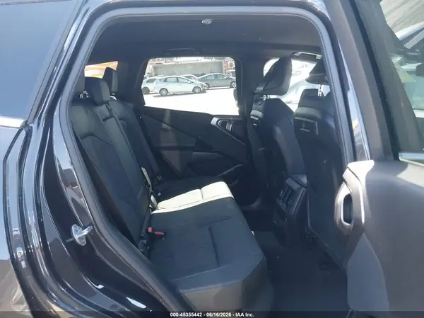 5UX53GP06T9199162 2026 BMW X3 - Image 8