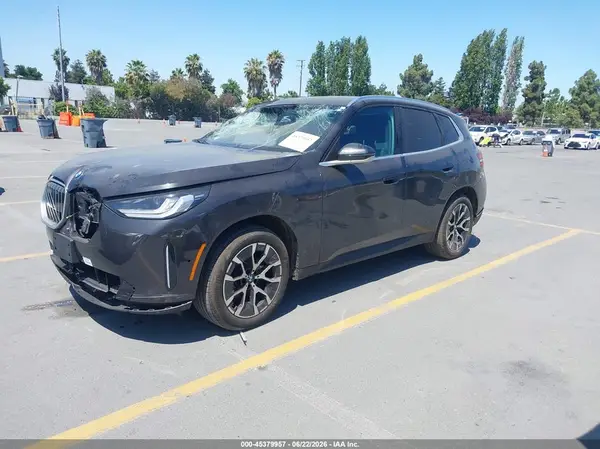 5UX53GP06T9231768 2026 BMW X3 - Image 2