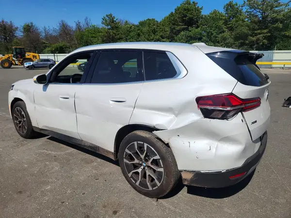 5UX53GP06T9388524 2026 BMW X3 - Image 2