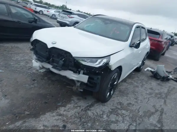 5UX53GP08T9209626 2026 BMW X3 - Image 2