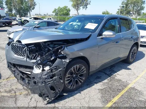 5UX53GP09S9Y90216 2025 BMW X3 - Image 2