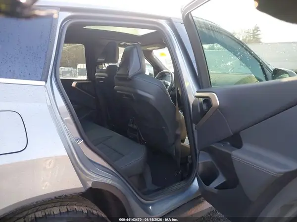 5UX53GP09S9Z10240 2025 BMW X3 - Image 8