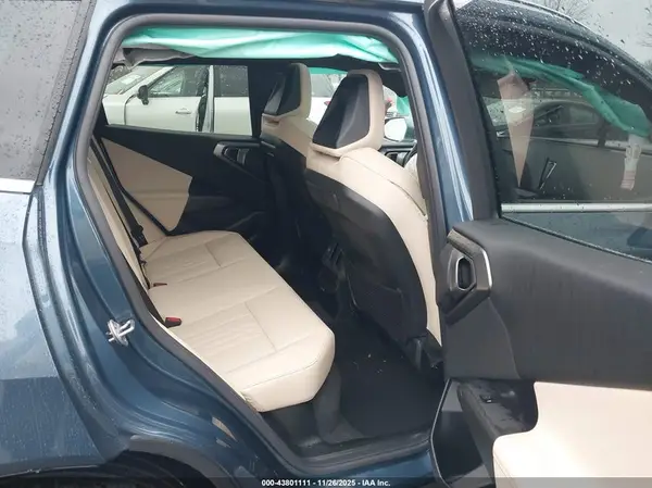 5UX53GP09T9194697 2026 BMW X3 - Image 8