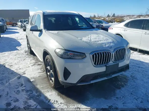 5UX63DP01R9V89615 2024 BMW X3 - Image 1