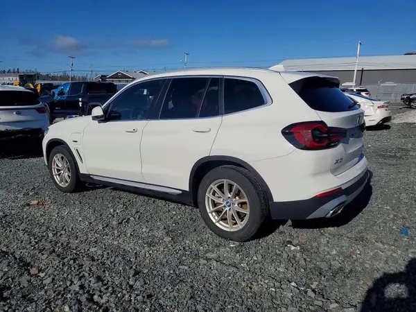 5UX63DP06N9M76785 2022 BMW X3 - Image 2