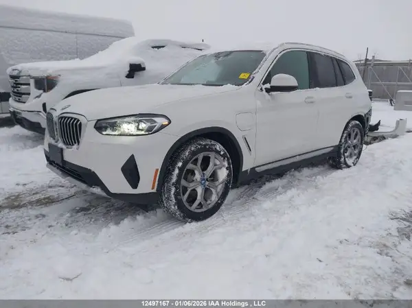 5UX63DP08R9T74619 2024 BMW X3 - Image 2