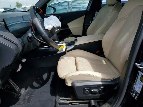 2025 BMW X3 auction photo 7
