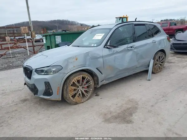 5UX83DP00N9L00050 2022 BMW X3 - Image 2
