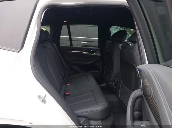 5UX83DP00N9M59957 2022 BMW X3 - Image 8