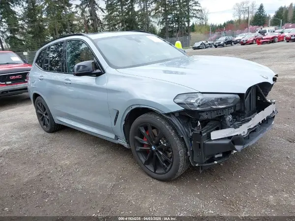 5UX83DP00P9R87761 2023 BMW X3 - Image 1