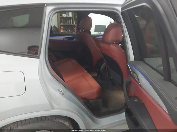 5UX83DP00P9T37084 2023 BMW X3 - Image 8