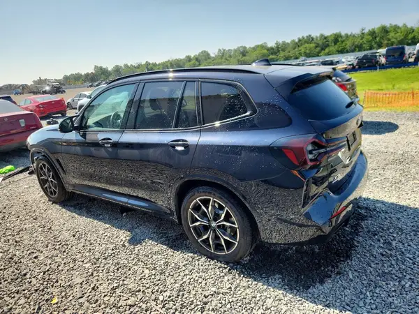 5UX83DP00R9T88457 2024 BMW X3 - Image 2