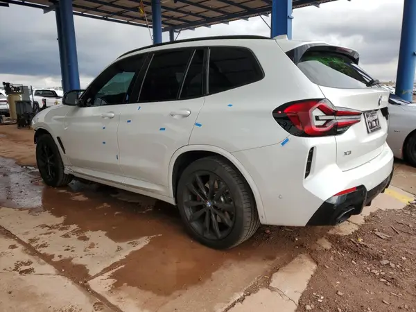 5UX83DP00R9U33171 2024 BMW X3 - Image 2