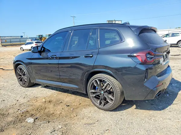 5UX83DP00R9V24215 2024 BMW X3 - Image 2