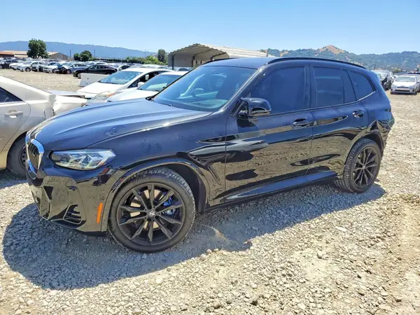 5UX83DP00R9X46737 2024 BMW X3 - Image 1