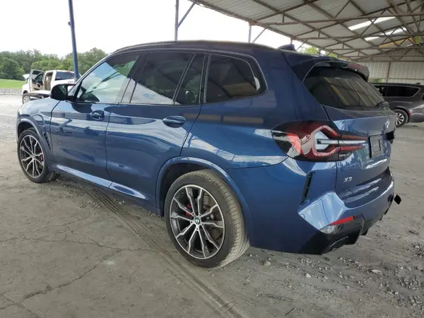 5UX83DP01N9J11424 2022 BMW X3 - Image 2