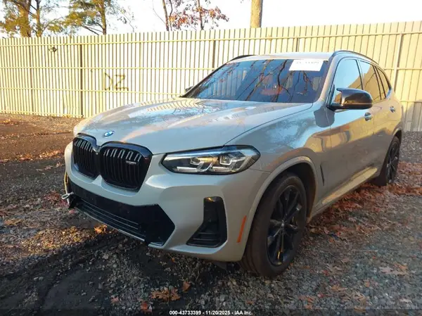 5UX83DP01N9J71526 2022 BMW X3 - Image 2