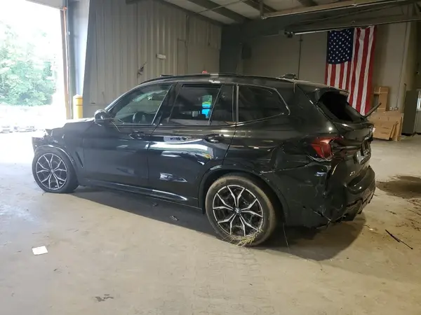 5UX83DP01R9T97765 2024 BMW X3 - Image 2