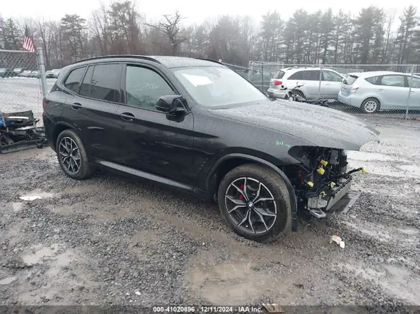 5UX83DP01R9V65002 2024 BMW X3 - Image 1