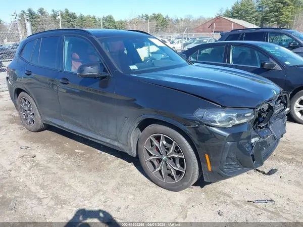 5UX83DP02P9S71928 2023 BMW X3 - Image 1